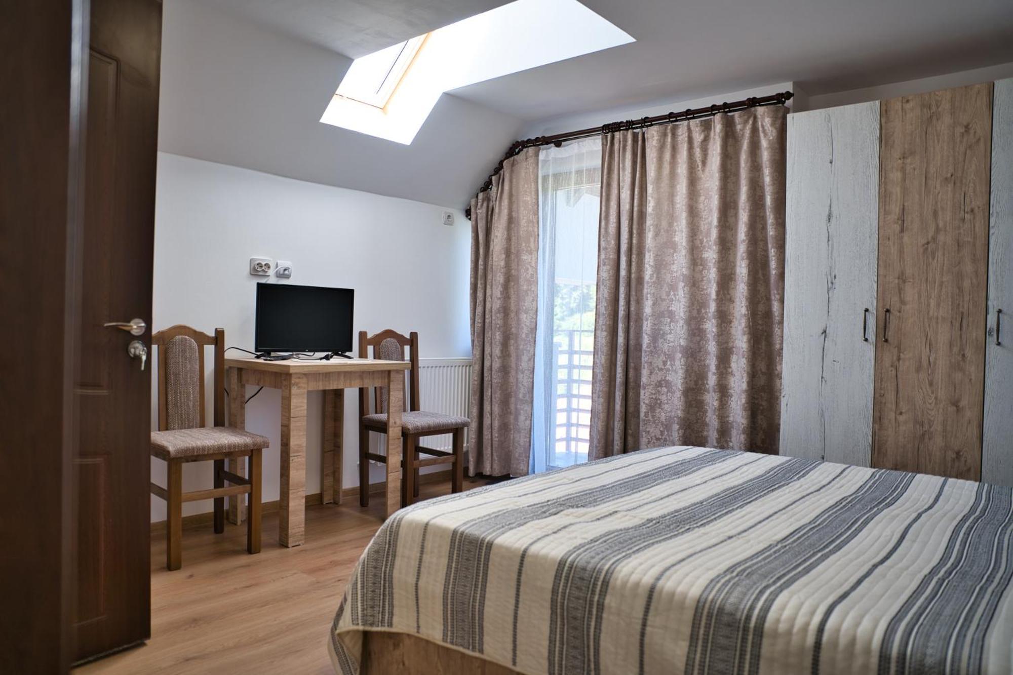 Perla Argesului, Ciubar, Piscina, Lift, Gratar, Cabana, Pensiuni, Hotel Cazare Transfagarasan Curtea De Arges Albestii de Arges Eksteriør bilde