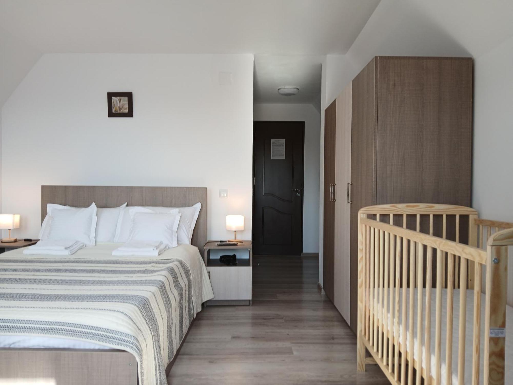 Perla Argesului, Ciubar, Piscina, Lift, Gratar, Cabana, Pensiuni, Hotel Cazare Transfagarasan Curtea De Arges Albestii de Arges Eksteriør bilde