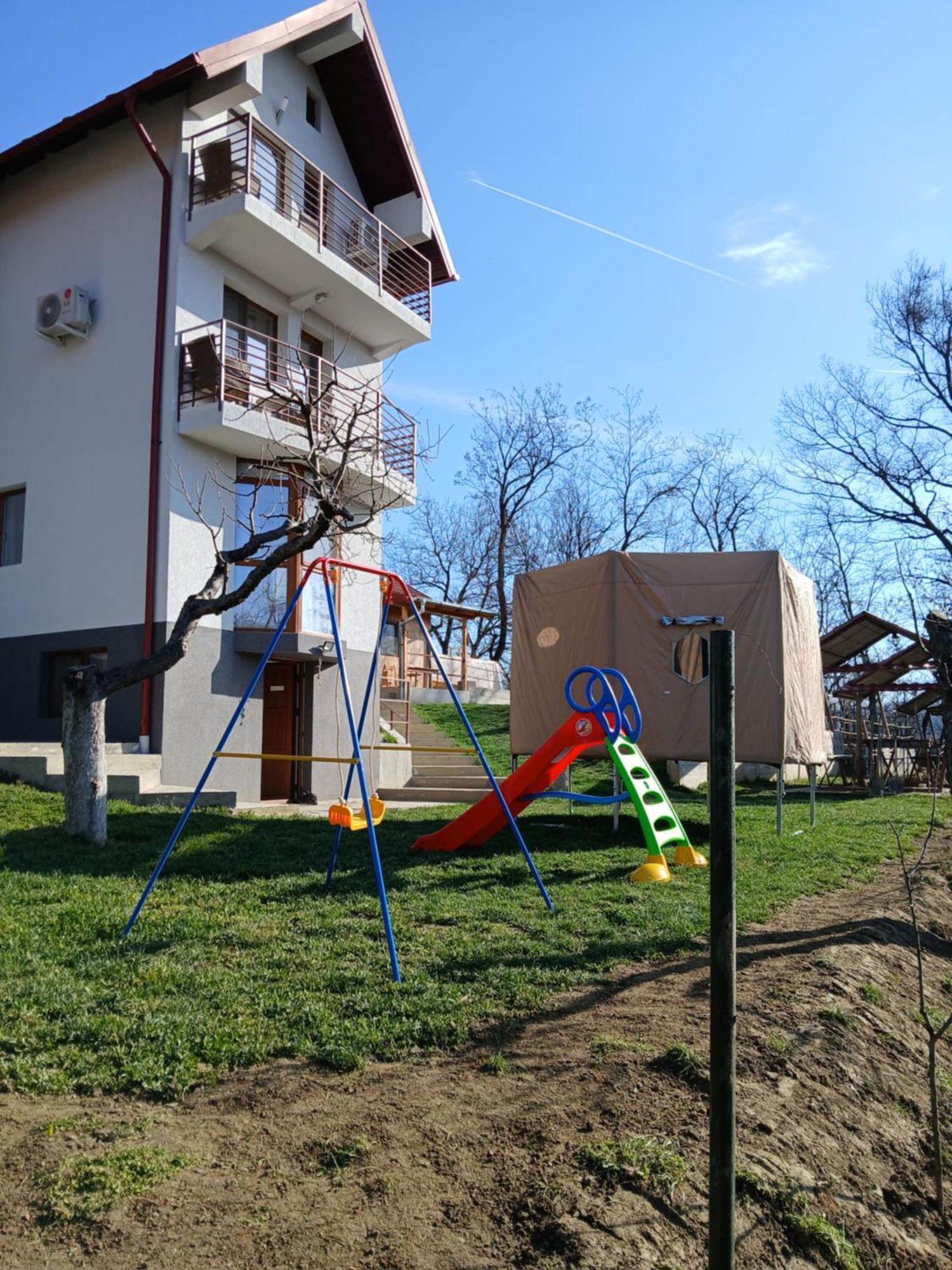 Perla Argesului, Ciubar, Piscina, Lift, Gratar, Cabana, Pensiuni, Hotel Cazare Transfagarasan Curtea De Arges Albestii de Arges Eksteriør bilde