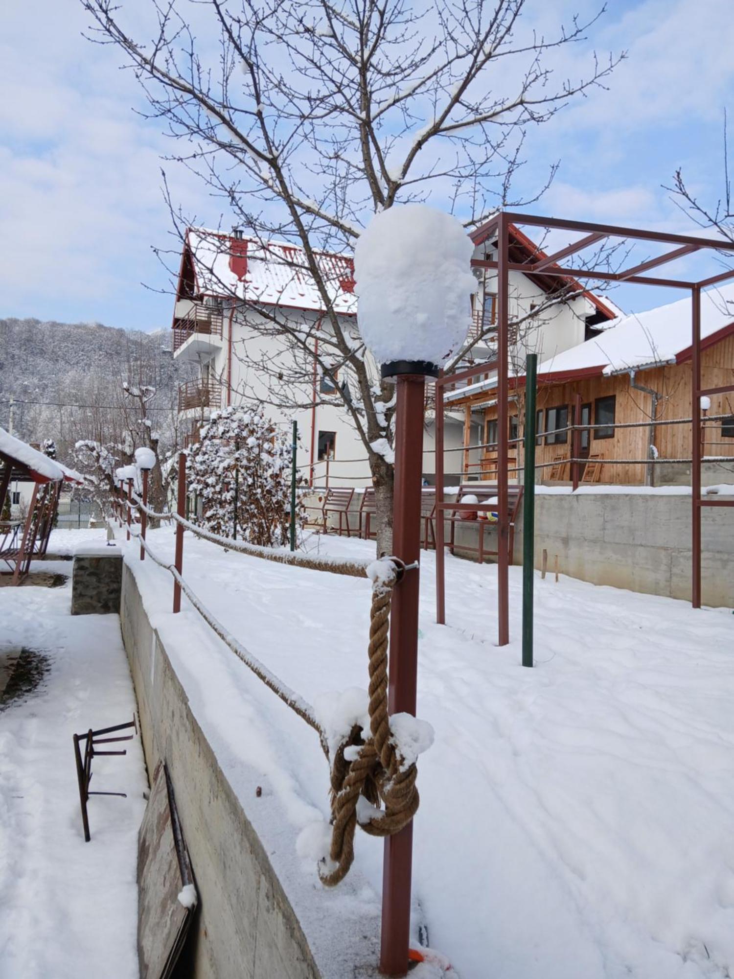 Perla Argesului, Ciubar, Piscina, Lift, Gratar, Cabana, Pensiuni, Hotel Cazare Transfagarasan Curtea De Arges Albestii de Arges Eksteriør bilde