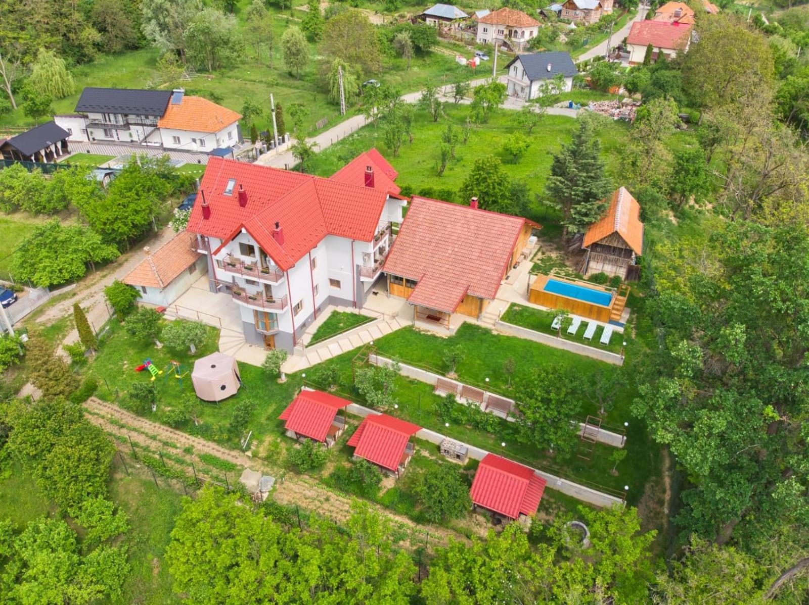 Perla Argesului, Ciubar, Piscina, Lift, Gratar, Cabana, Pensiuni, Hotel Cazare Transfagarasan Curtea De Arges Albestii de Arges Eksteriør bilde